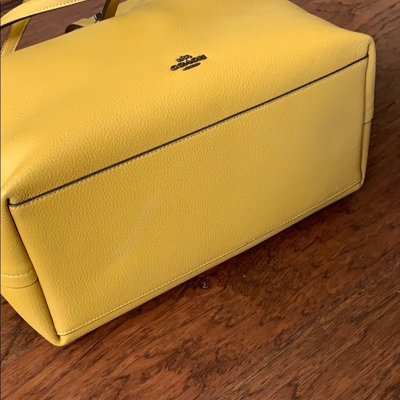 NEW! Gold leather coach bag - Picture 8 of 8